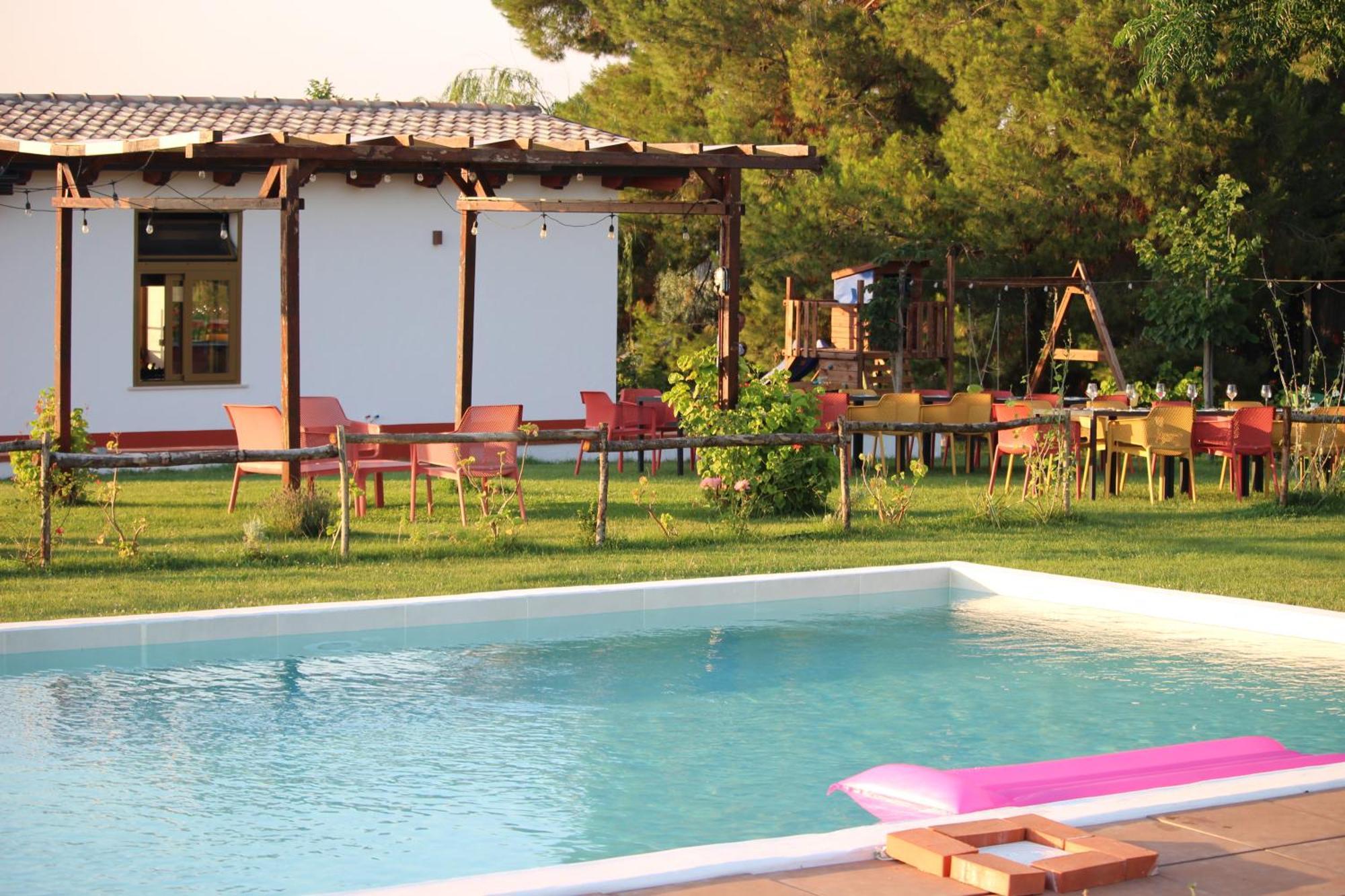 Agriturismo Essentia Dimora Rurale Larino Exterior photo